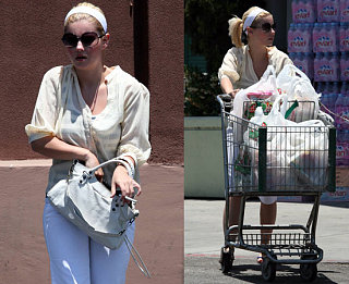 Elisha Cuthbert About To Be Kidnapped