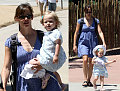 Jen and Violet Hit The Zoo In Style