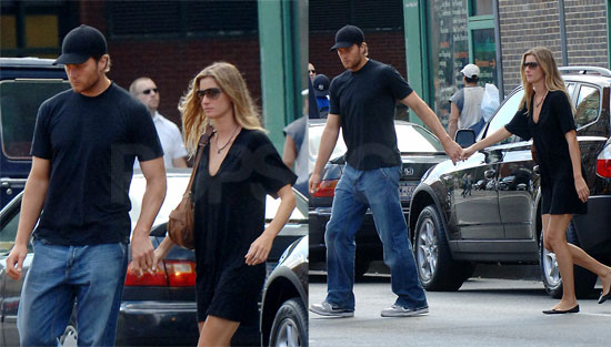 Gisele Plays Nice With Tom's Ex