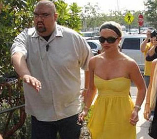 Is Britney's Bodyguard Really Helping Things?
