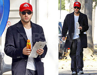 Ryan Phillippe Enjoys His Morning Routine in London