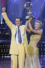 Sugar Bits — Helio Wins Dancing With the Stars