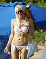 Courtney Love Denies Gastric Band Surgery