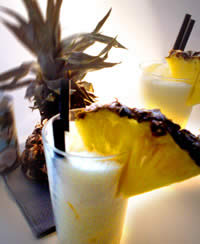 At Home Spa Treatment: Piña Colada Body Exfoliant