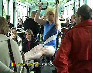 Street Gymnast Is a Superfreak