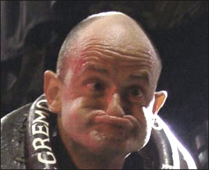 _40087392_gurn203 _40087392_gurn203