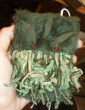 Love It Or Leave It: Furry, Homemade iPod Case