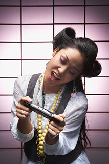 Number Of Female Gamers Increases