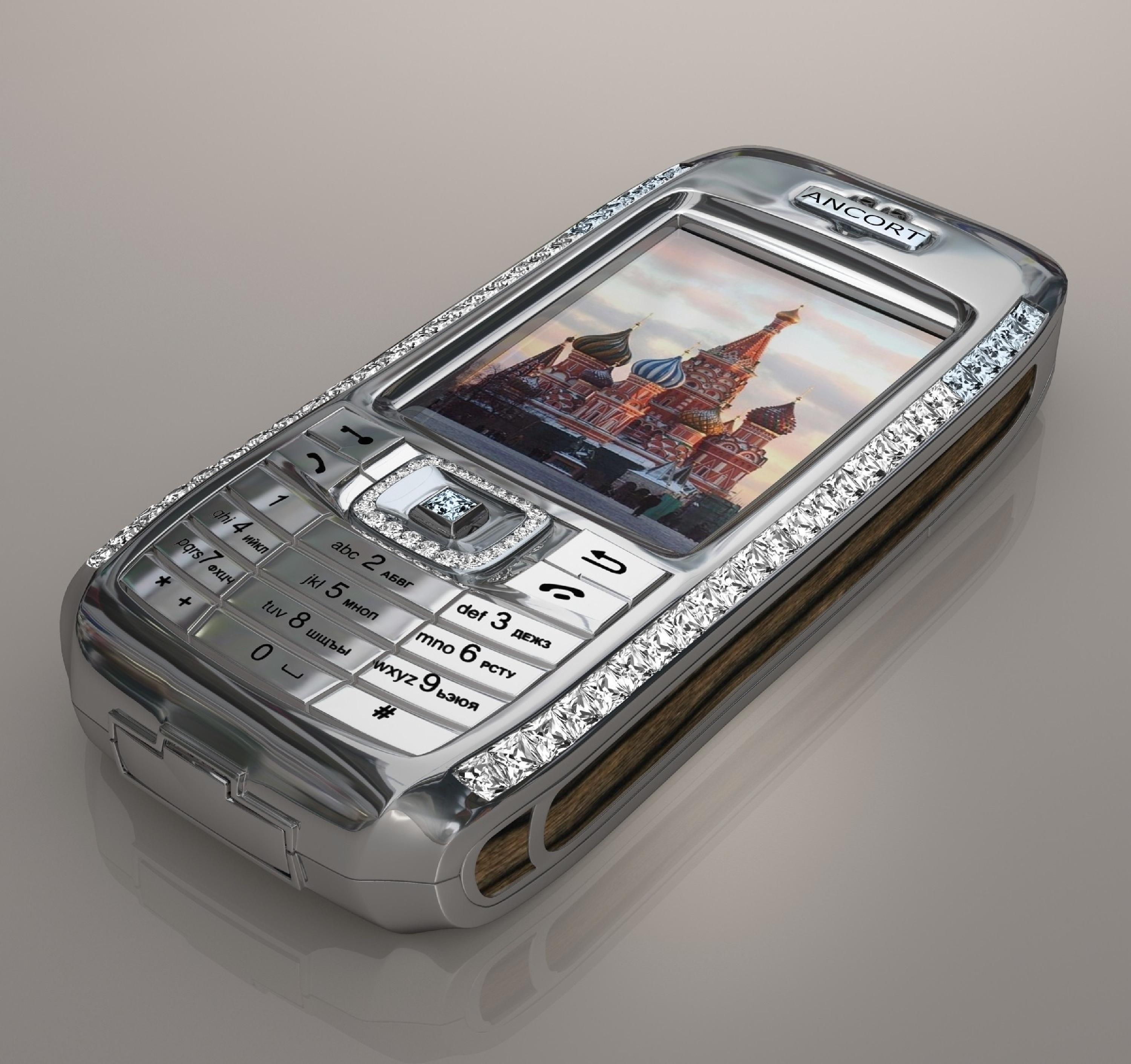 phone_1_wenn1281539 phone_1_wenn1281539