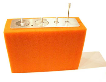 Totally Geeky or Geek Chic? Lexon Foam Radio