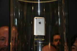 iPhone Obsessed? Is it A Mental Disorder? 