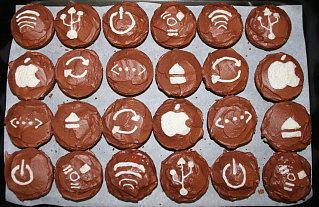 Moment of Geek: Mac Cupcakes