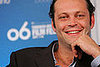 Vince Vaughn Doesn't Own a Cell Phone... Do You? 