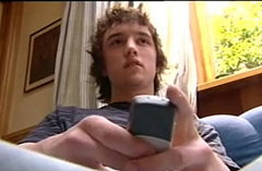 New Fastest Texting Record Set by Teen