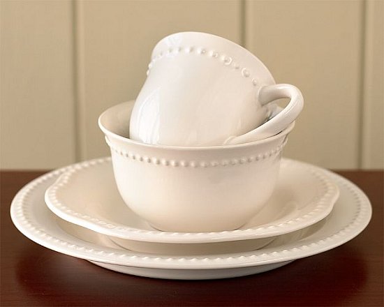 Wedding Registry 101: Dinnerware