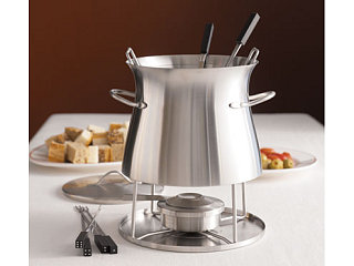 Sunday Dinner: Classic Cheese Fondue