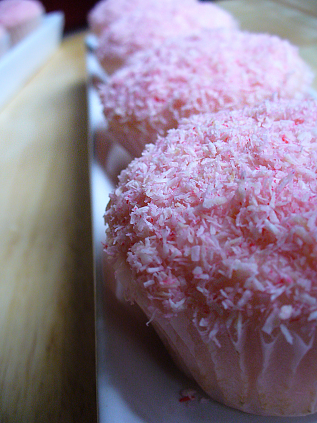 Cupcake of the Week: Pink Hazelnut Cupcakes with Coconut