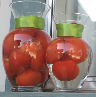 Fruit: An Affordable, Quick Decorating Idea