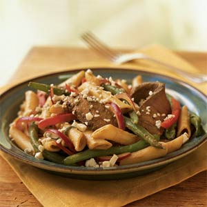 Fast & Easy Dinner: Sirloin Steak and Pasta Salad