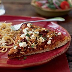Fast & Easy Dinner: Caramelized Onion Pizza Fast & Easy Dinner: Caramelized Onion Pizza