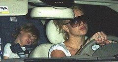 Spears Gets a Stinky Diaper Award