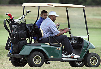 JT Goes Golfing