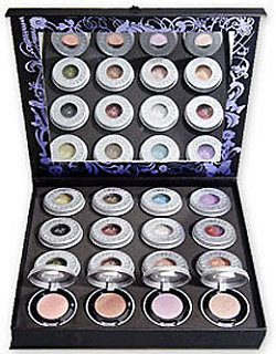 Bellissima! Urban Decay Eye Shadow Vault