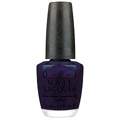 Trend Alert: Navy Nails  