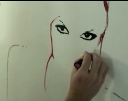 Gwen Stefani Gets Painted... With Lipstick