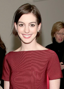 Love It or Hate It? Anne Hathaway's Shorter Cut