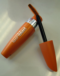 Cover Girl Lash Blast mascara review