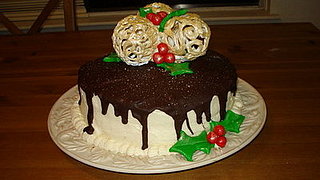 Reader Tip: Elegant Icing Spheres
