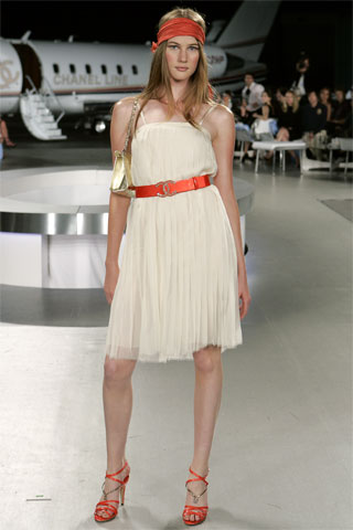 Is orange the new red for summer accessories and shoes?