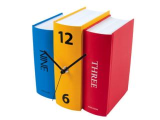 Love It or Hate It? Book Clock by Sjoerd van Heumen