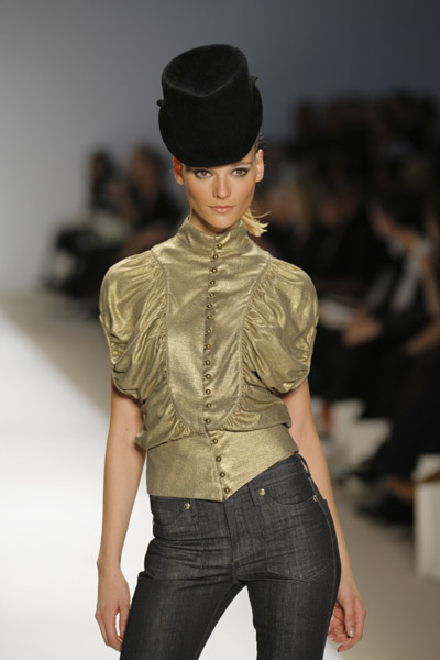 Look From Sass & Bide Fall 2007: Love It or Hate It?