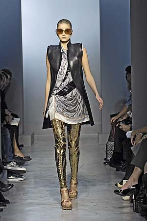 Spring Peek: Intergalactic Planetary