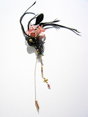 blacklacefeatherpink2 blacklacefeatherpink2
