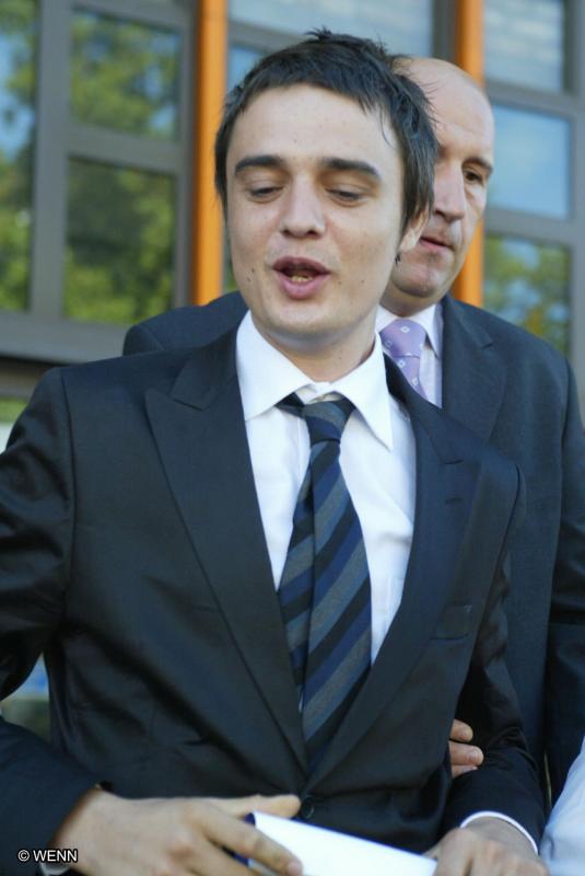 Pete Doherty Follows in Kate's Fashion Footsteps