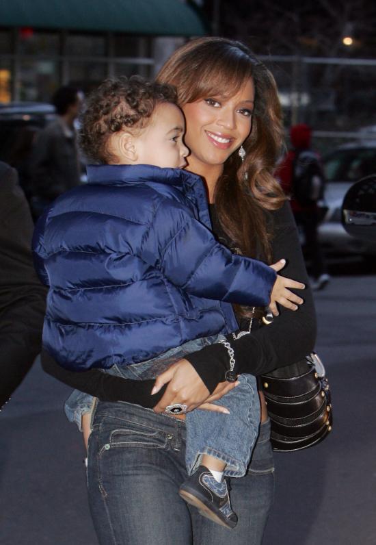 beyonce_knowles_061204_25