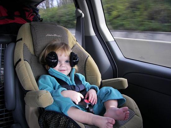 Little Girl, Big Ear Phones