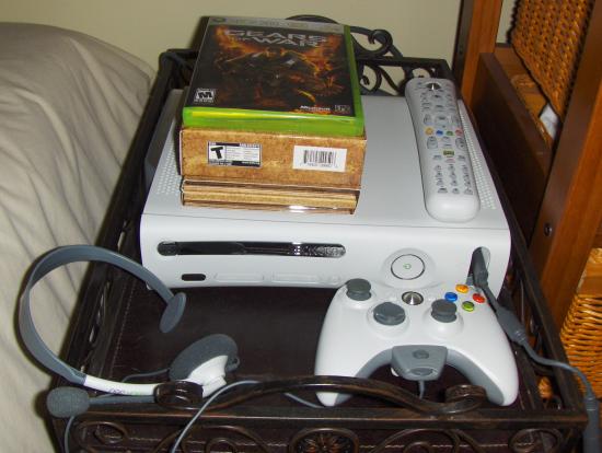 My Favorite Gadgets Pick: Xbox 360 and Pink DS Lite