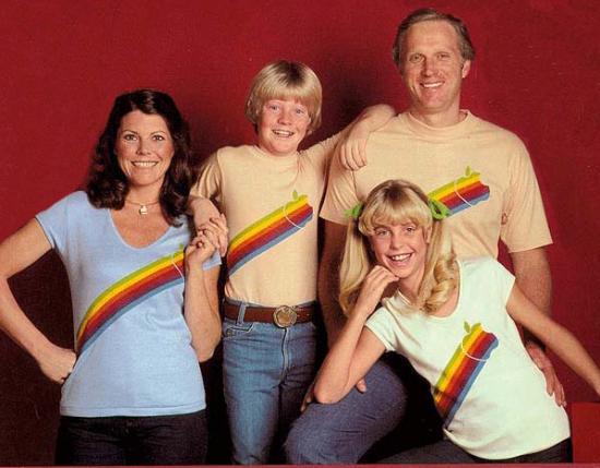 Totally Geeky or Geek Chic? Apple Tees
