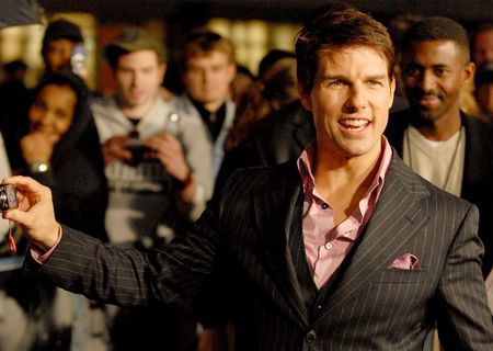 Tom Cruise the new Christ?? Has the world gone MAD?