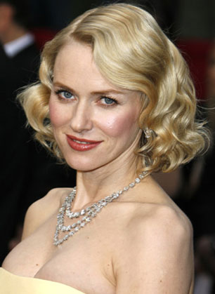 Oscars Red Carpet Beauty: How to Get Naomi's Look