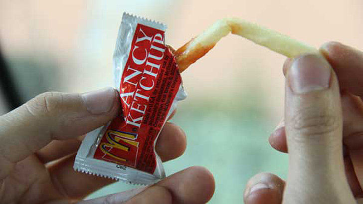 can dogs eat ketchup packets