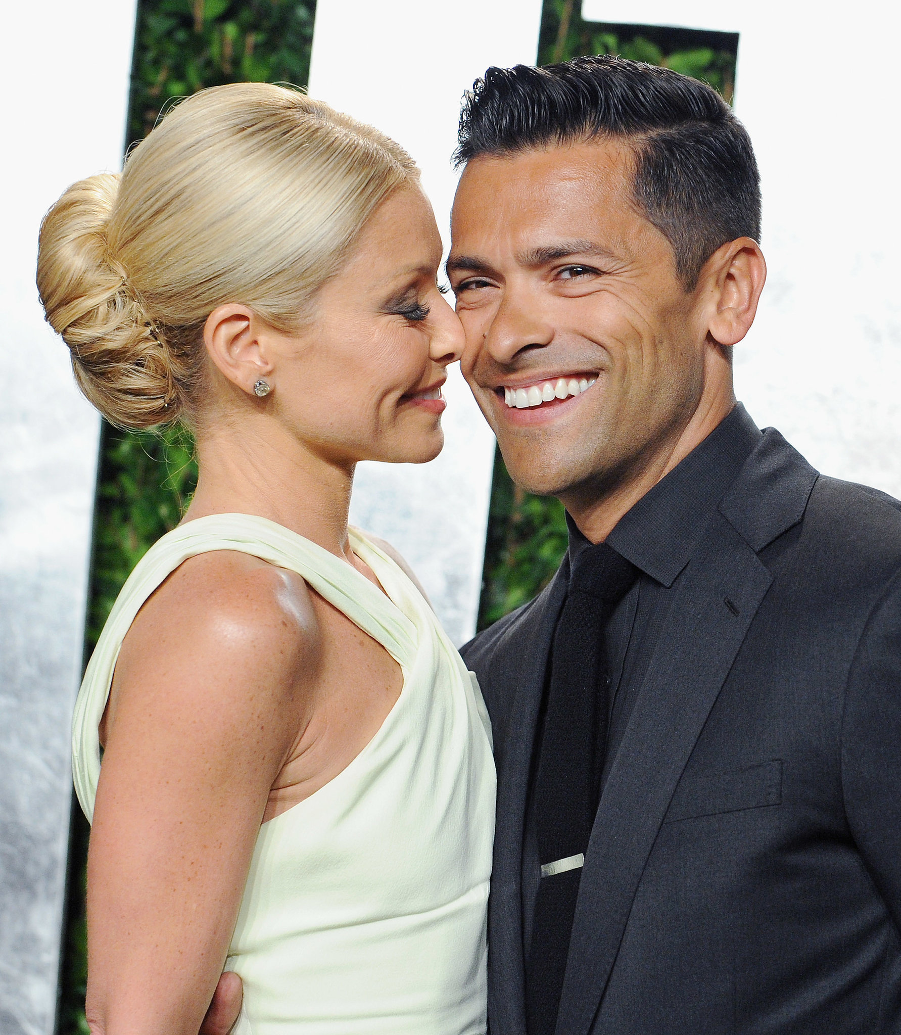 Kelly Ripa and Mark Consuelos | Celebrities Who Pulled Off Secret ...