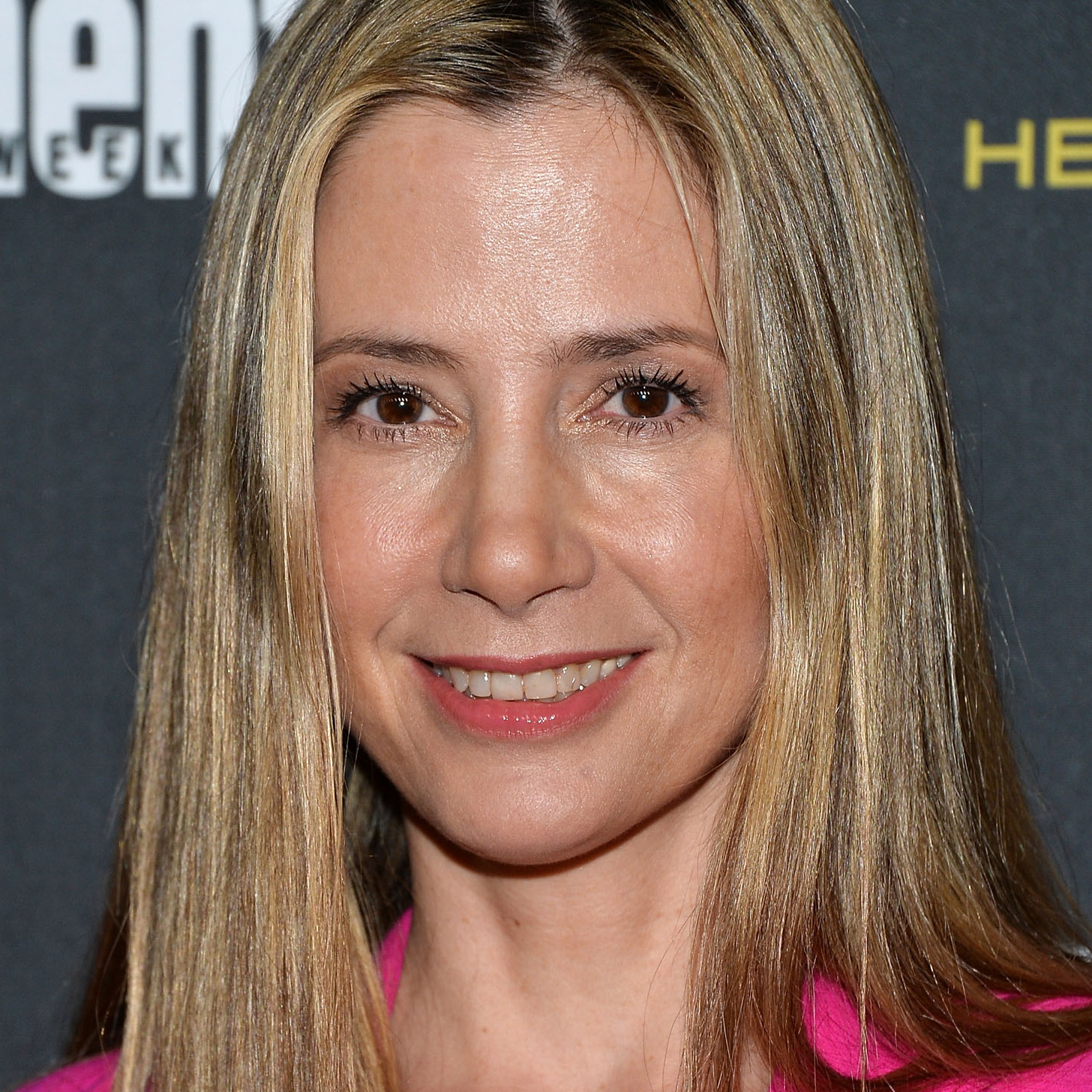 Next photo of Mira Sorvino